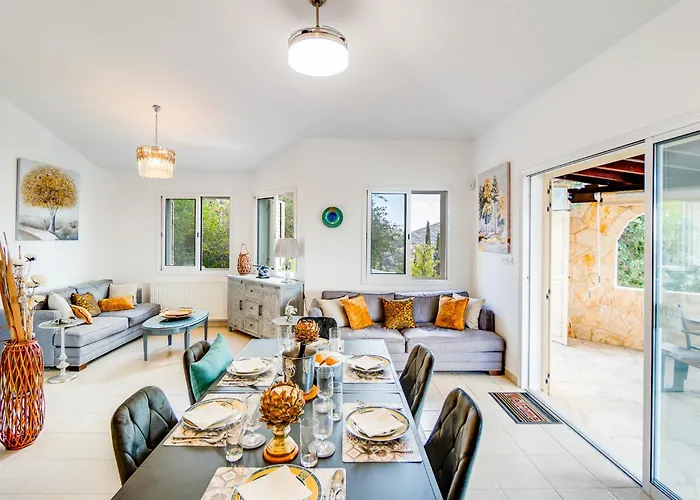 Aris By Ezoria * Tsadha